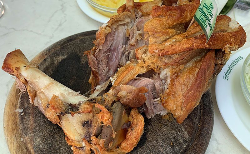 codillo prater schweizerhaus donde comer en viena